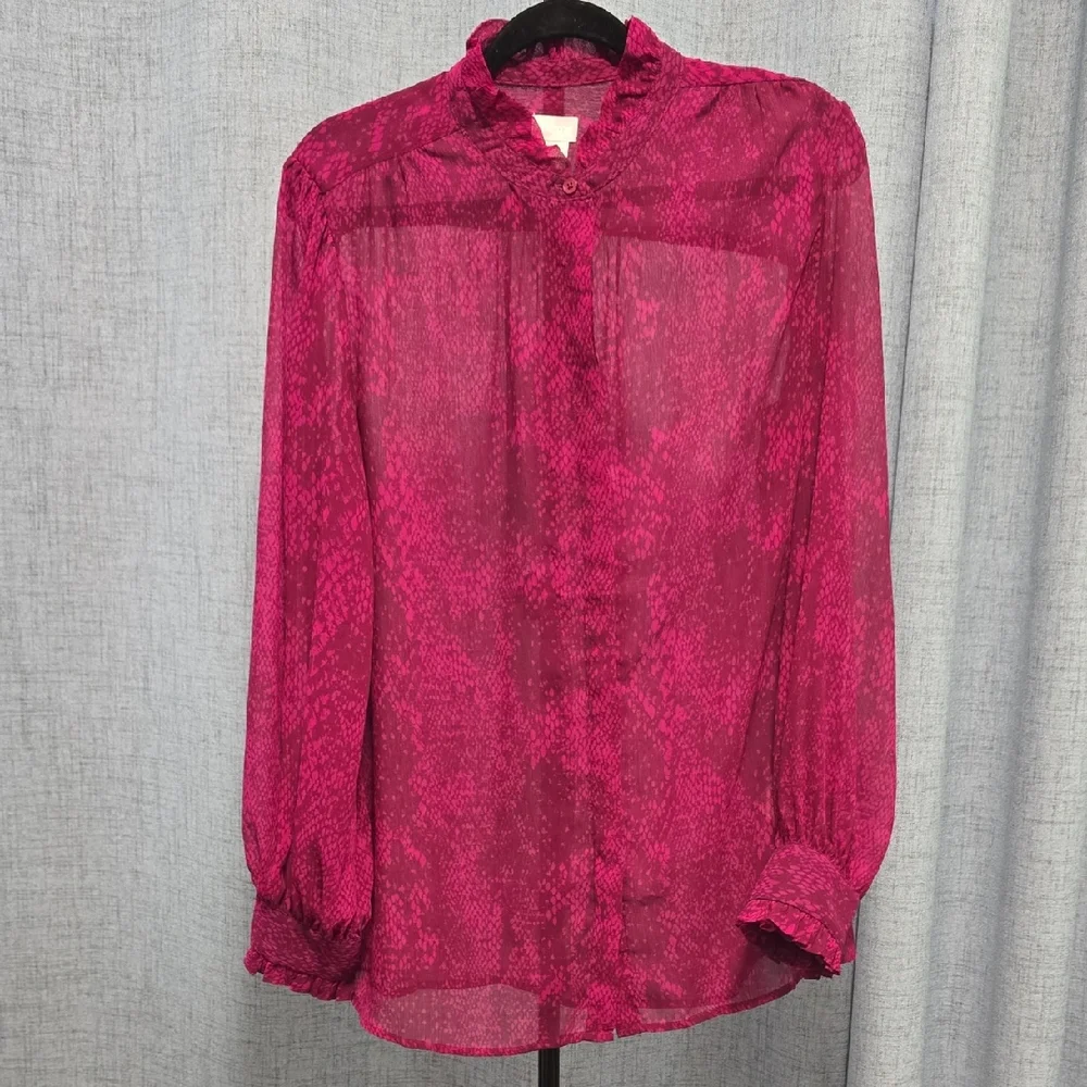 Chico's Vibrant Pink Snakeskin Pattern Sheer Blouse With Ruffles Size 12=Chicos2